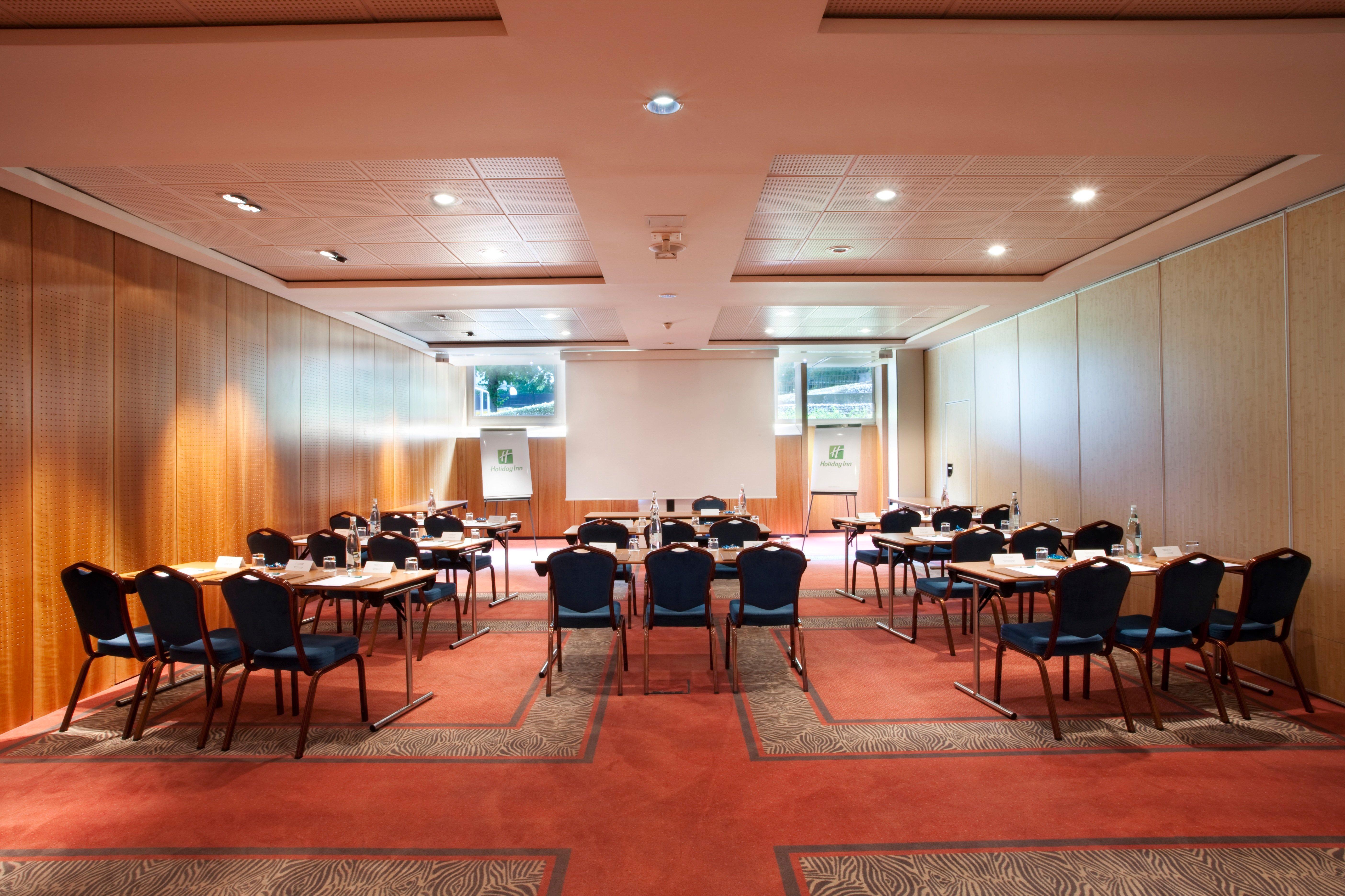 Doubletree By Hilton Paris Bougival Hotel Ngoại thất bức ảnh