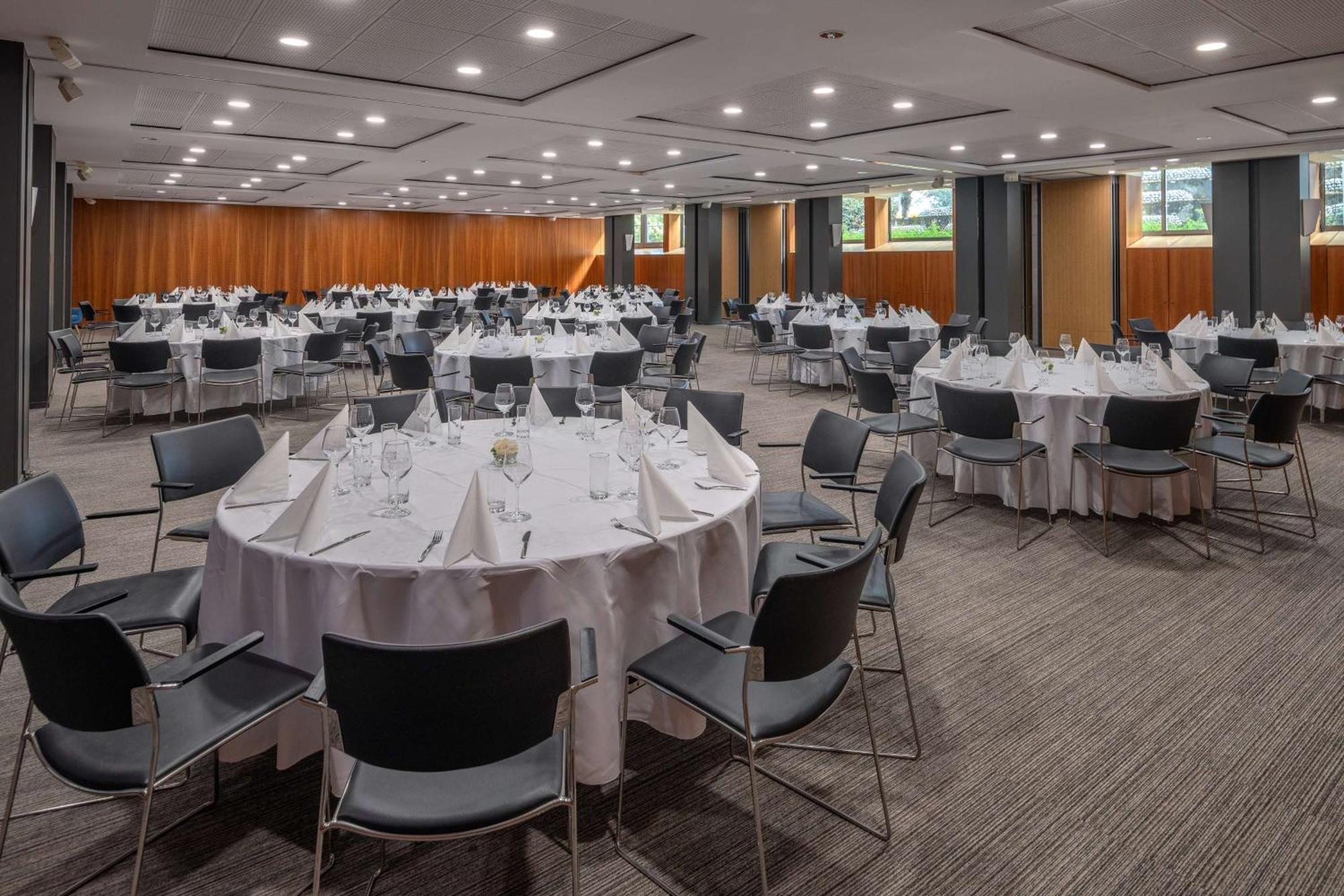 Doubletree By Hilton Paris Bougival Hotel Ngoại thất bức ảnh